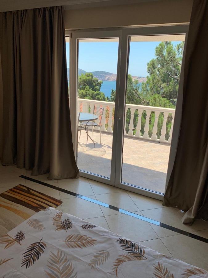Imperia Lägenhet Bar Exteriör bild